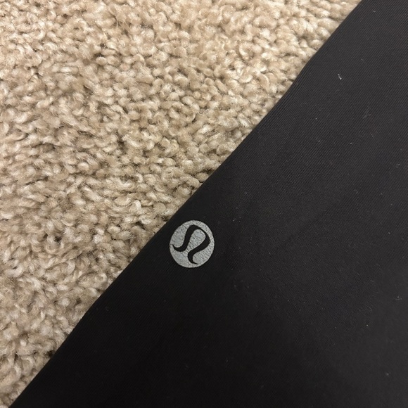 Lululemon Wunder Under Pant *Reversible Rare Color Deep Zinfandel / Black Size 4 - Picture 6 of 14